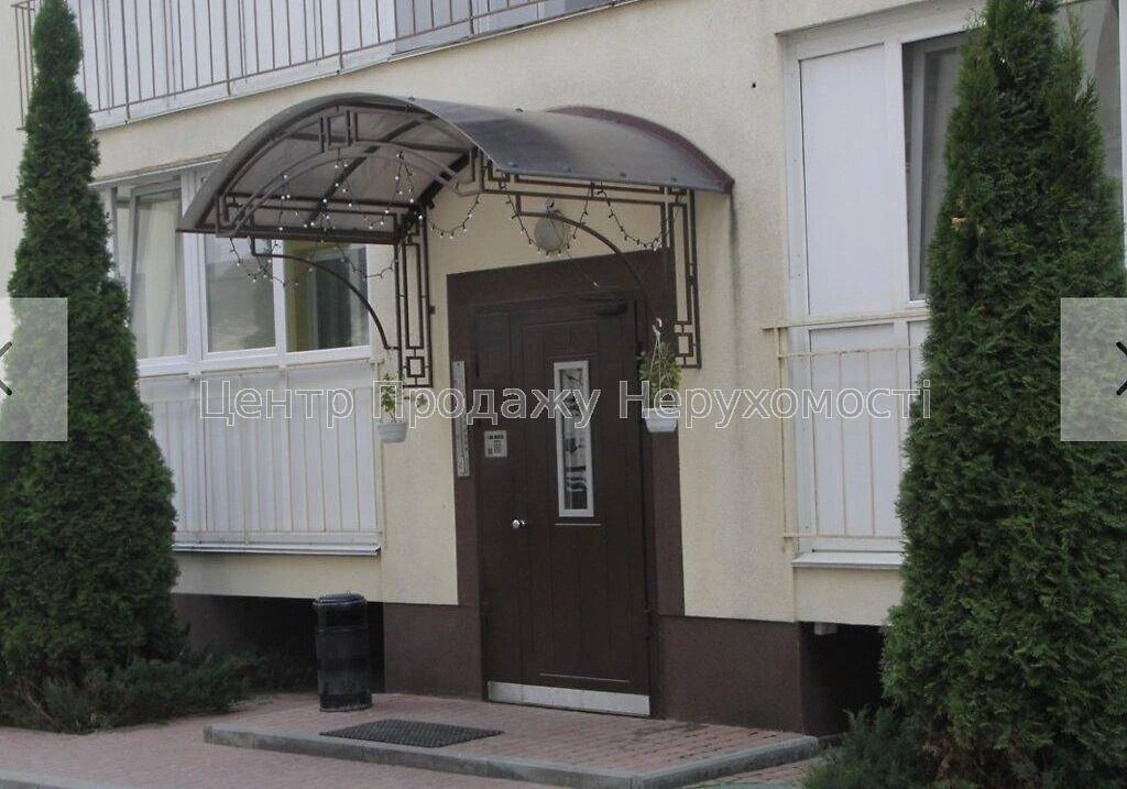 Продаж 2-кімн квартири 52м² в ЖК Власна квартира, Київ, 3/5