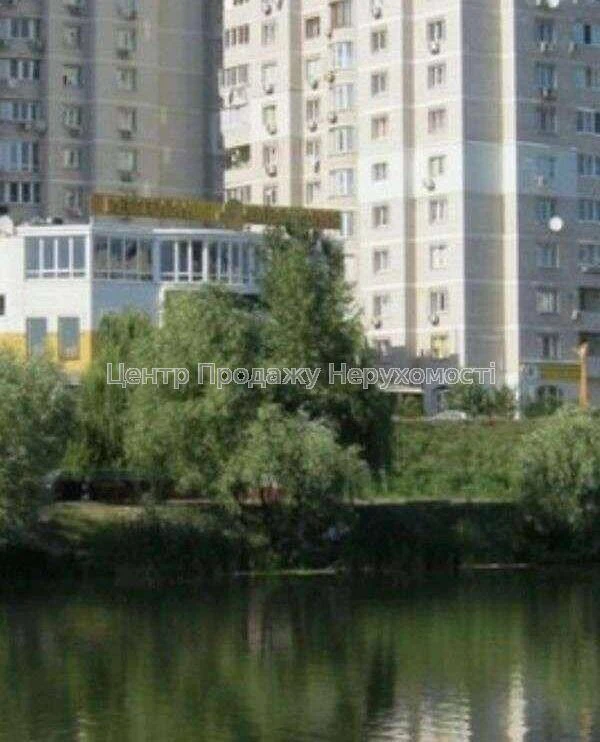 Продаж 2к квартири 77. 98 кв, метро Позняки