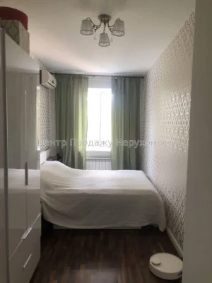 Продажа 2-комнатной квартиры, 38 м², 5/5 этаж, Киев. Отличная проп