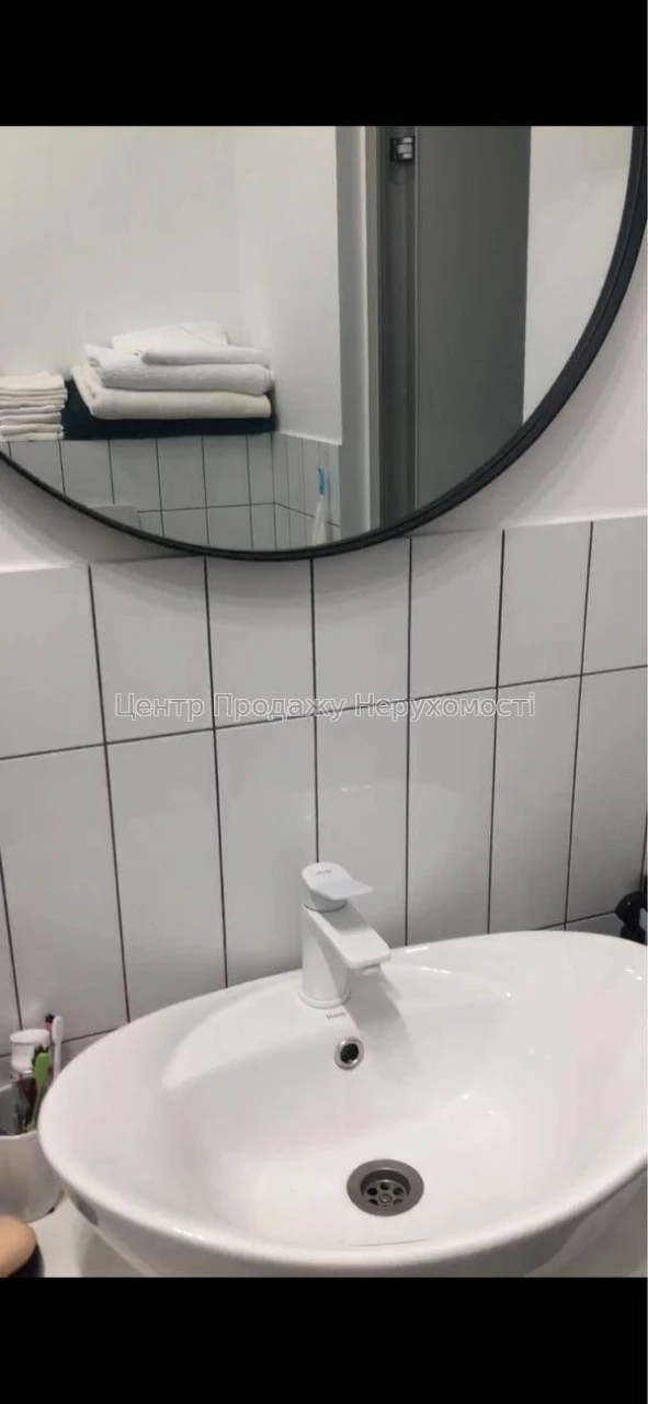 Продажа 2-комнатной квартиры, 38 м², 5/5 этаж, Киев. Отличная проп