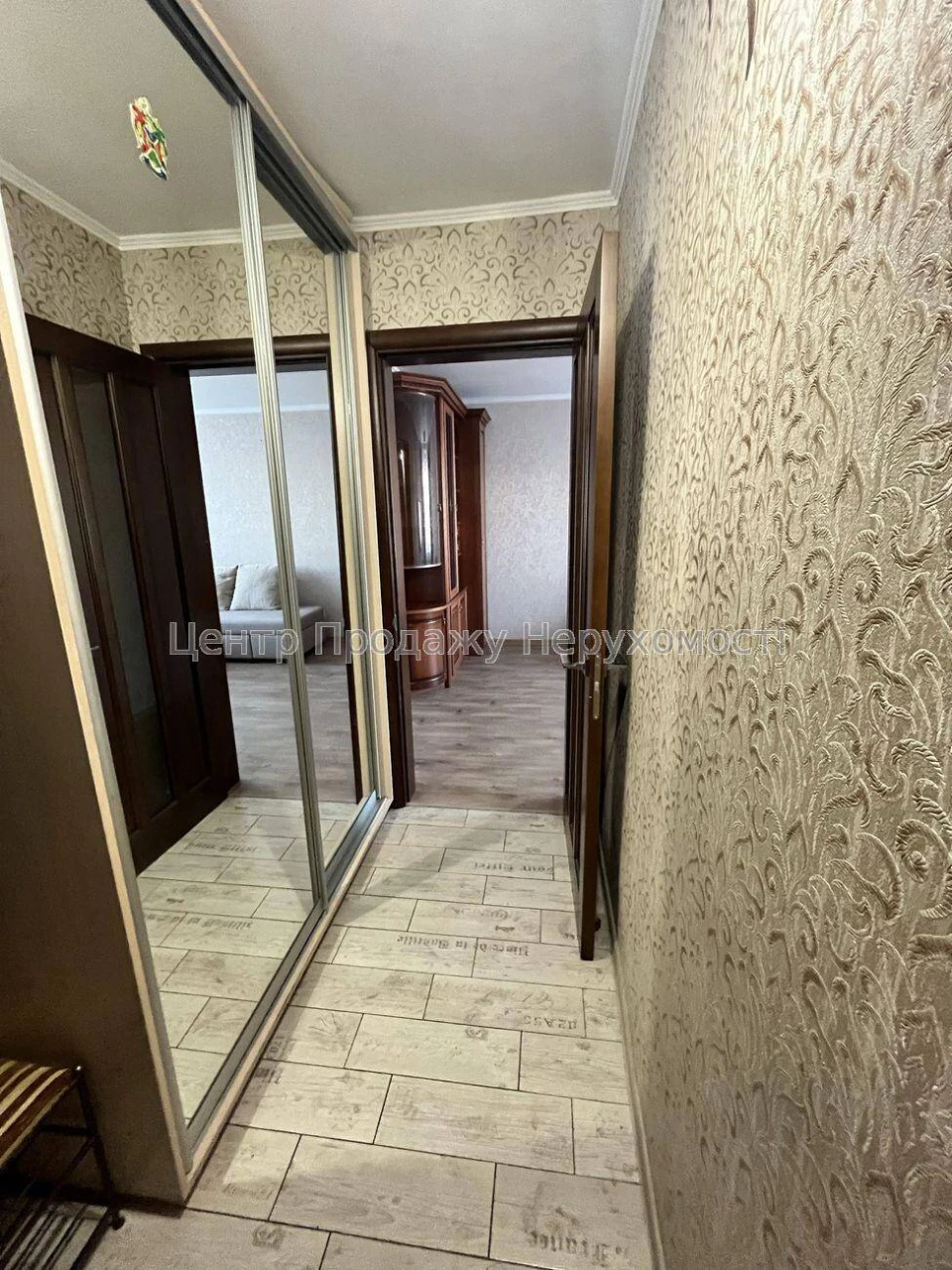 Продаж 2-кімн. квартири 45 м² на 10 поверсі, Київ.