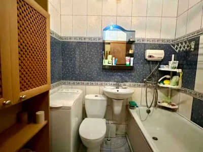 Apartment. Dnipro, Mandrykivska st.