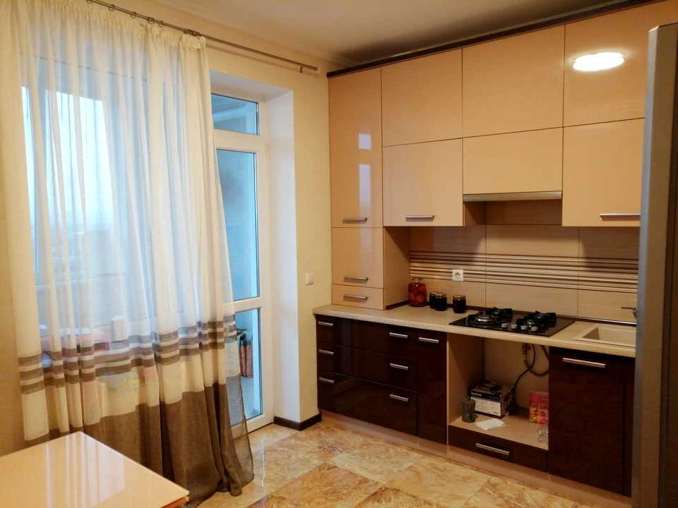 Apartment. Mykolaiv, Dmytro Kochubei St.