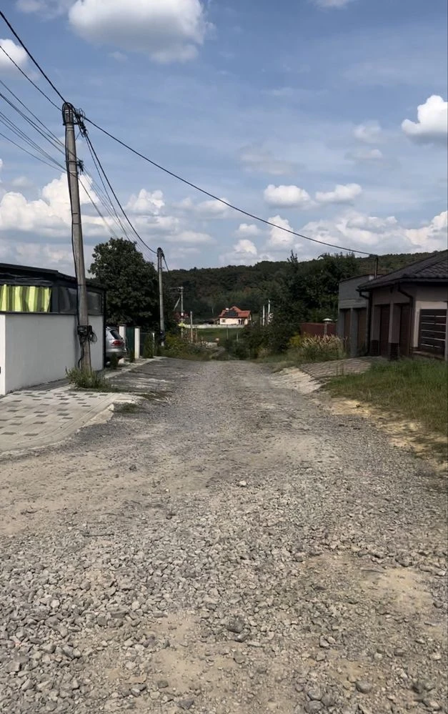 Червениця рівна ділянка 9 сот