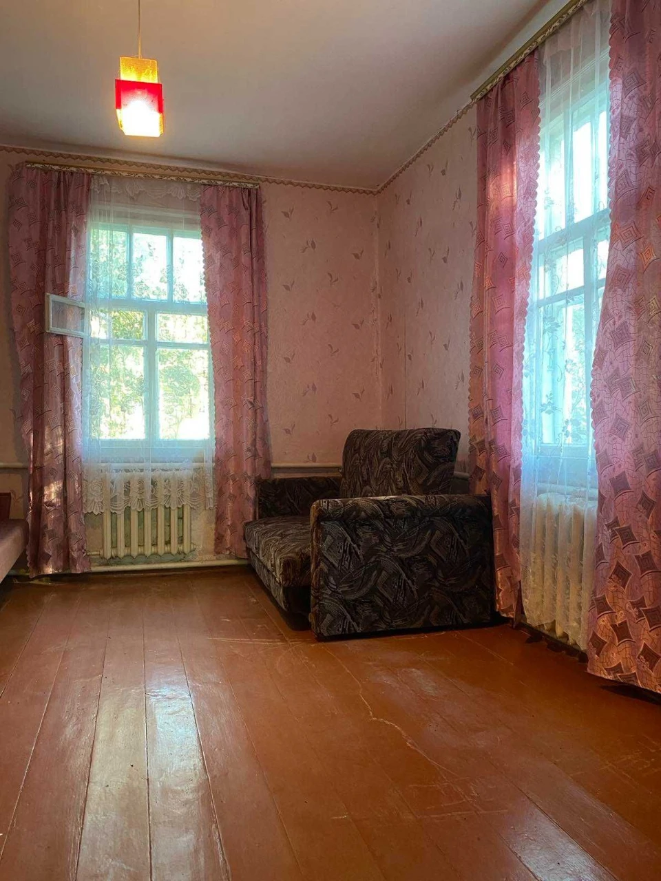 Прдам окремий будинок з центральними комунікаціями район Чул