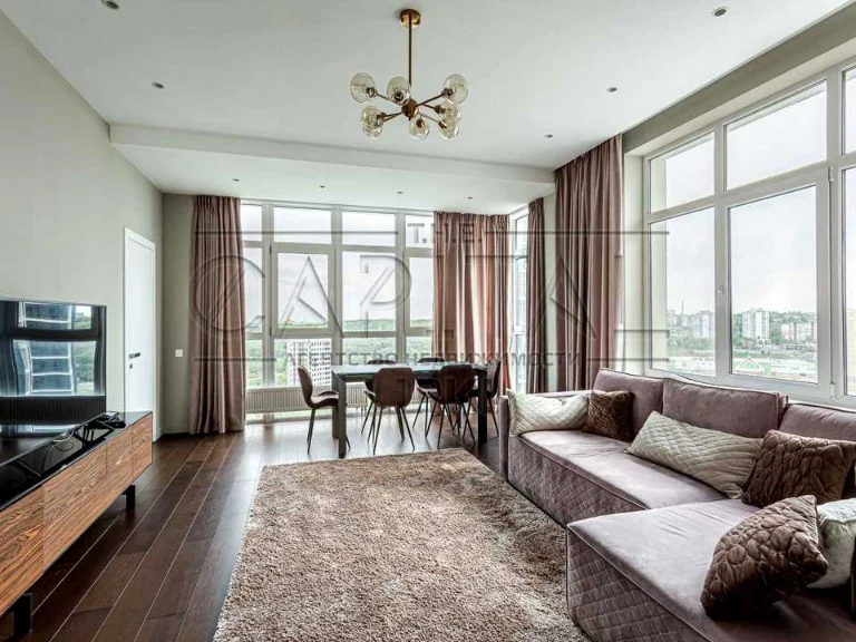 Apartment. Andriy Verkholyda St.