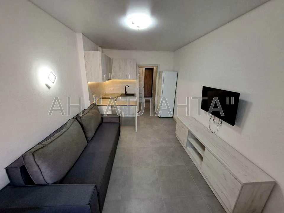 Apartment. Kyiv, Magistralna St.