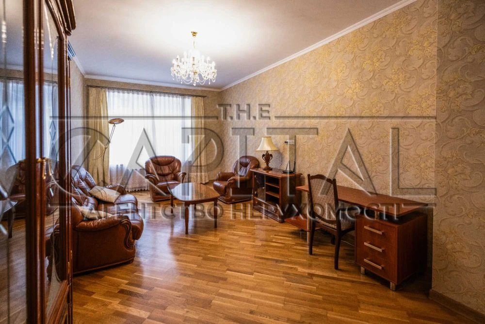 Продаж квартири Низький поверх 85м2 Печерськ Підземний паркі