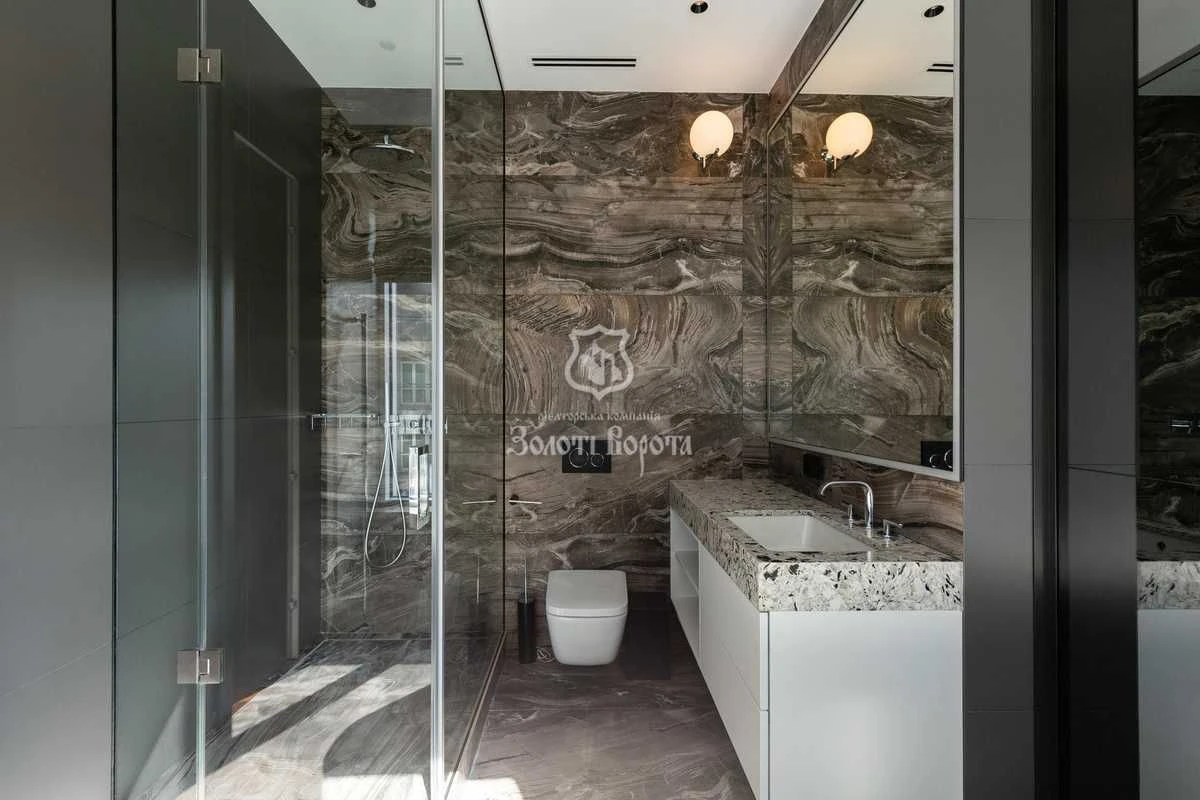 3-room apartment, designer renovation. Busov Hill residential complex. Busulivs'k.
