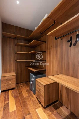 3-room apartment, designer renovation. Busov Hill residential complex. Busulivs'k.