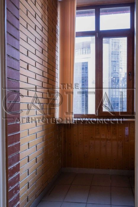 Продаж квартири Низький поверх 85м2 Печерськ Підземний паркі