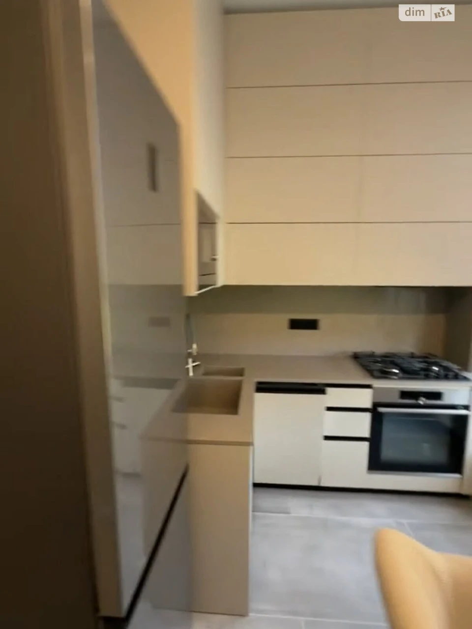 Sale of an Apartment in Zverynets