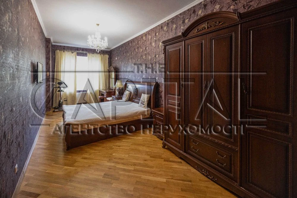 Продаж квартири Низький поверх 85м2 Печерськ Підземний паркі
