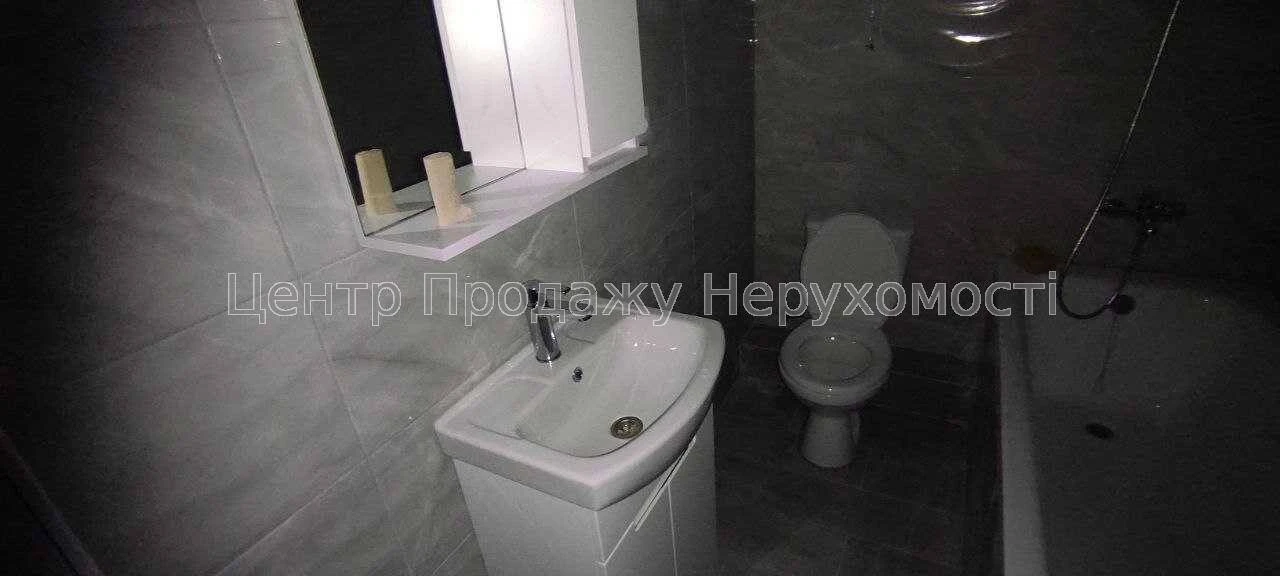1-room apartment in residential complex "Svitlo, 3, Section 6"