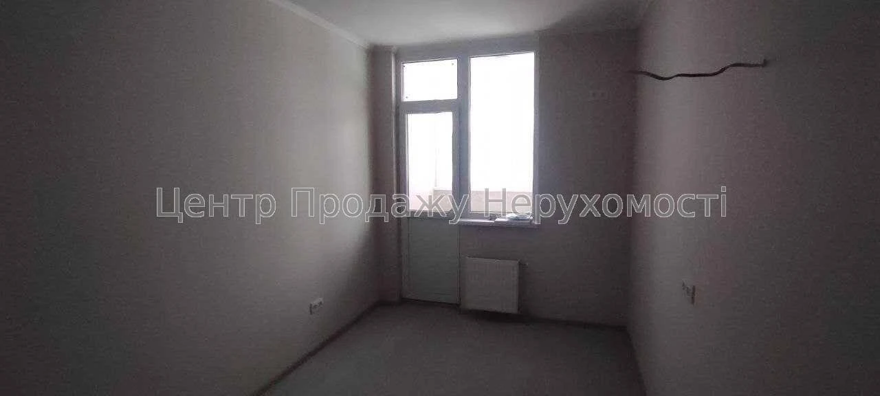 1-room apartment in residential complex "Svitlo, 3, Section 6"