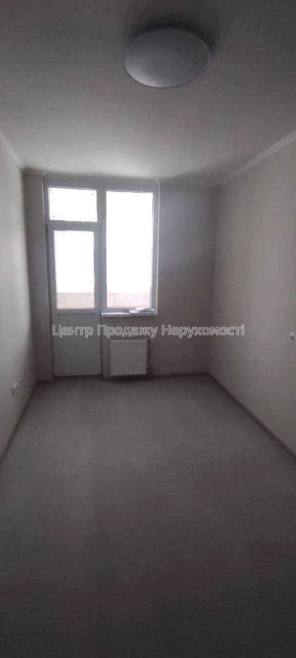 1-room apartment in residential complex "Svitlo, 3, Section 6"