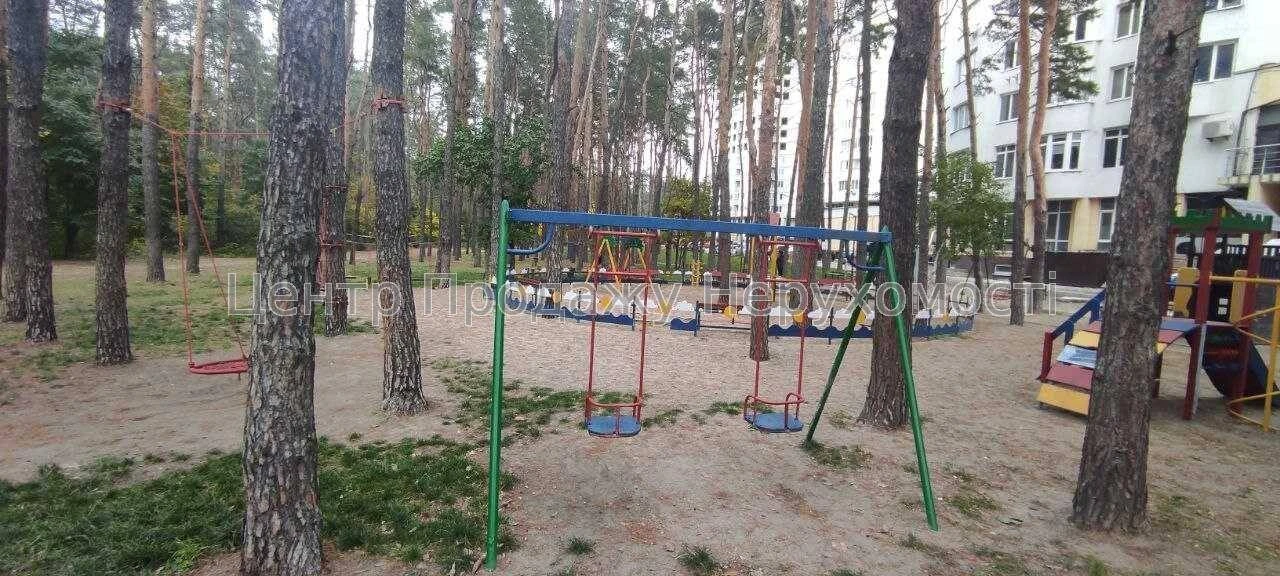 1-room apartment in residential complex "Svitlo, 3, Section 6"