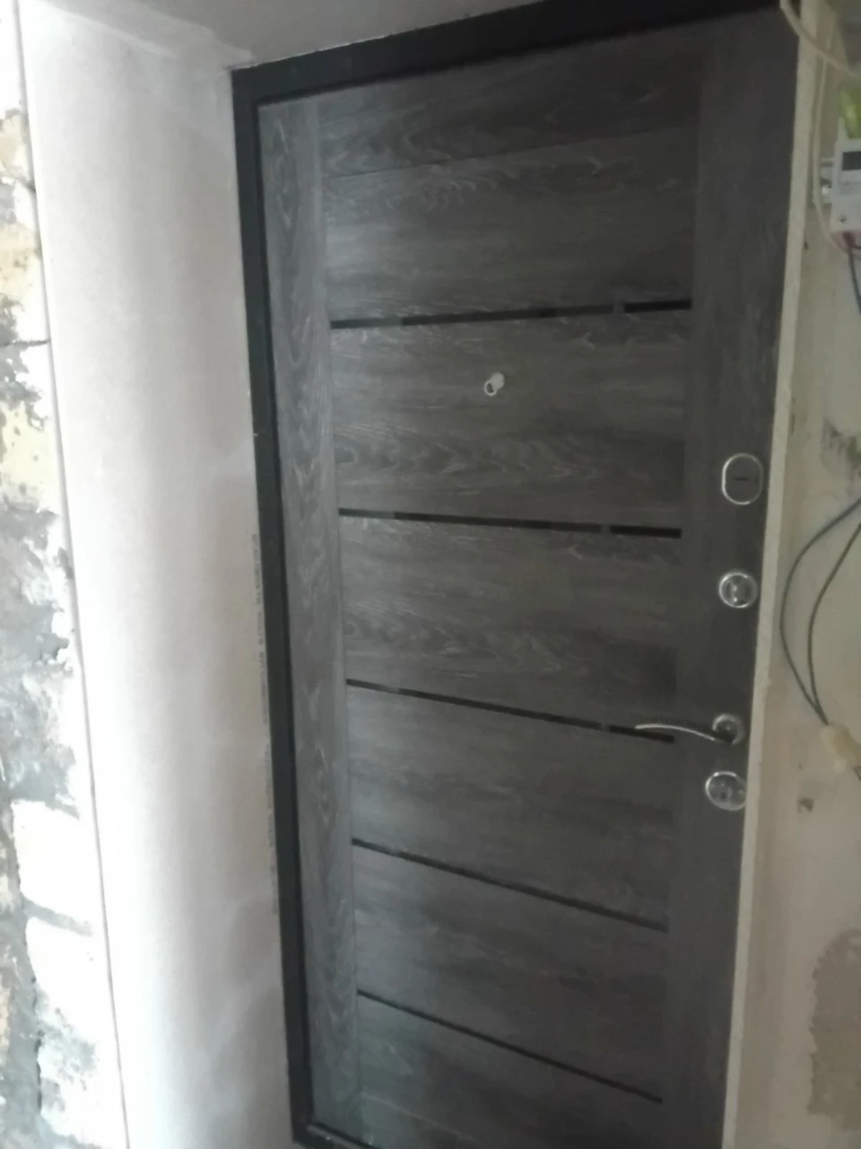 Можно по программе ! Продам , 1ком КВ  Болгарская с АГВ  Цен