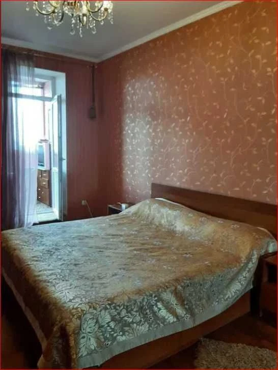 3-комнатная квартира на Говорова, кирпич, парк Победы
