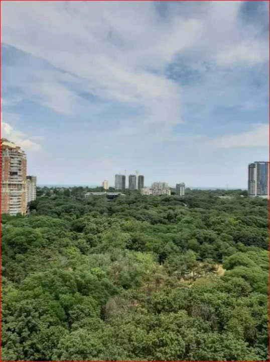 3-комнатная квартира на Говорова, кирпич, парк Победы