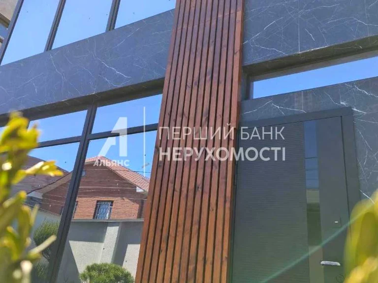 Дом. Одесса, улица Юрия Коваленко