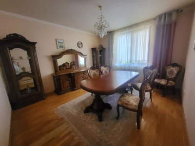 Near the center House
