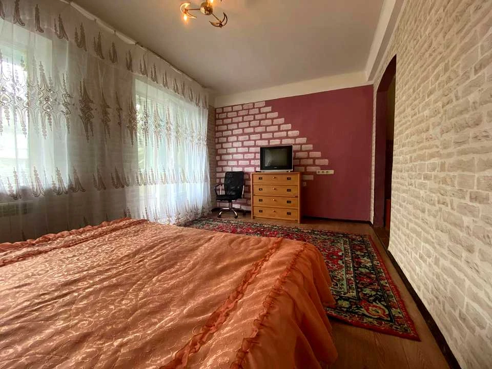 Квартира. Київ, Солом'янська пл.