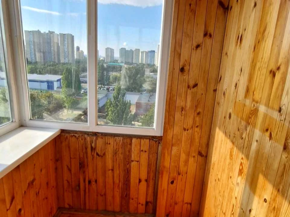 Квартира. Київ, Юності вул.