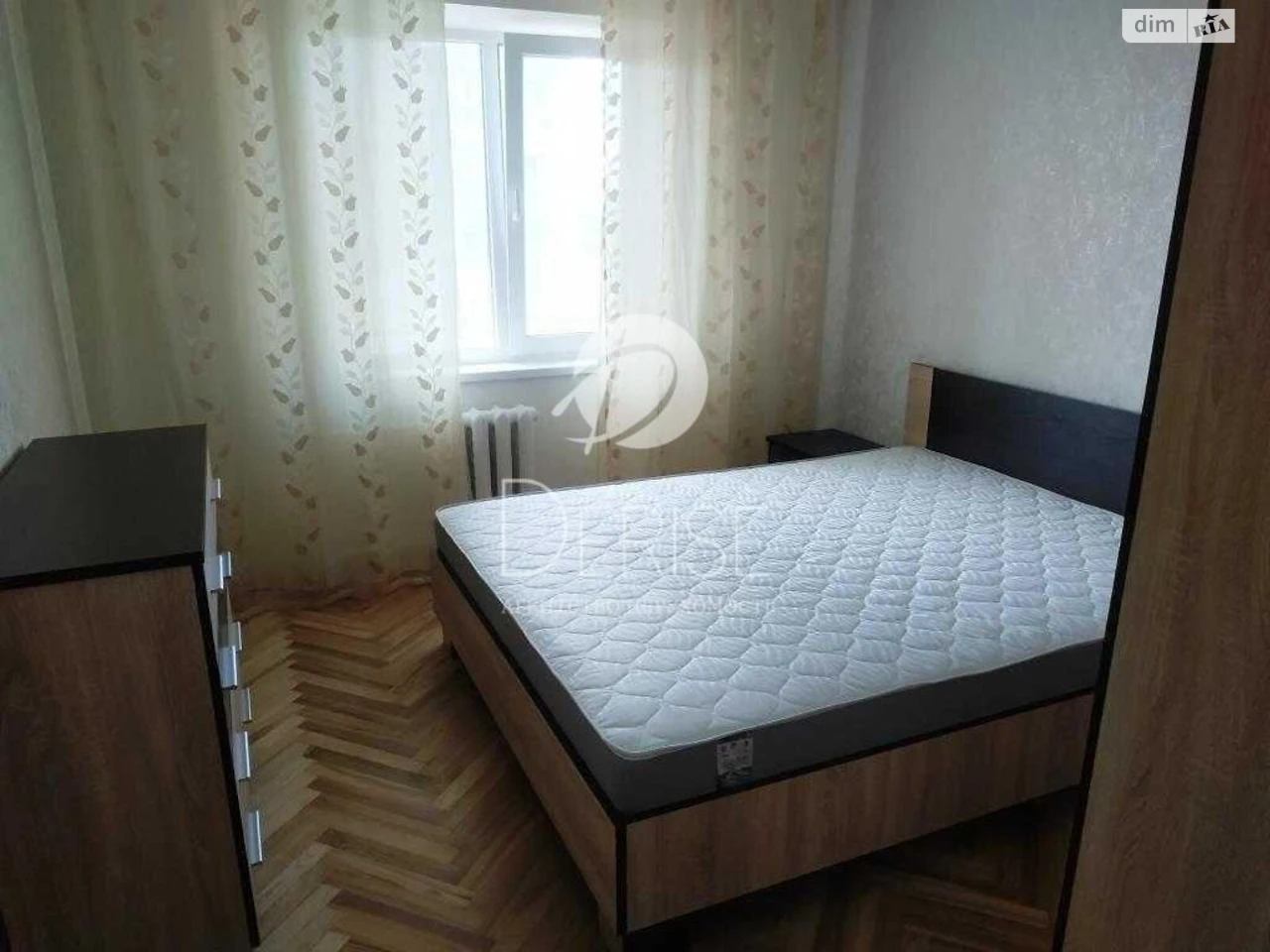 Продаж Квартира Дніпровський