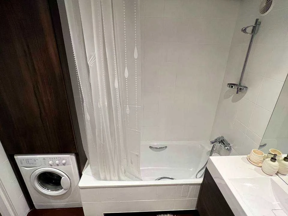 Apartment. Kyiv, Predslavynska St.