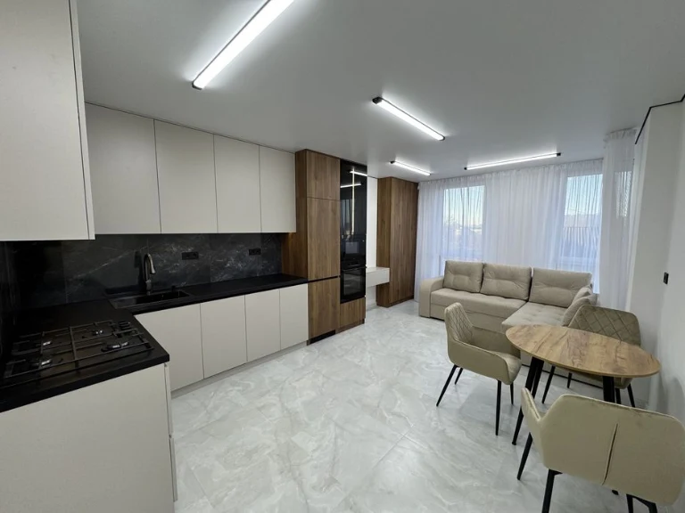 Продам стильну 1К Квартиру в Центрі міста!
