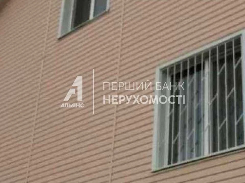 House. Odessa, Radisna
