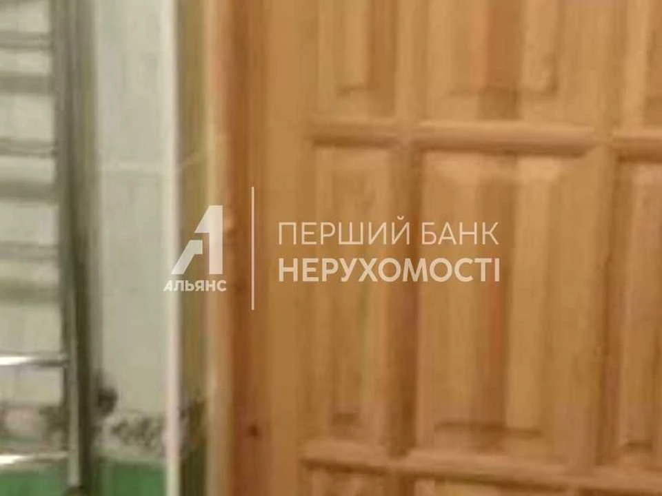 House. Odessa, Radisna