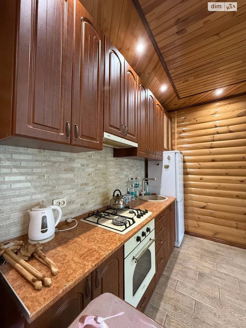 Sale of Part of a House at Zastava 1