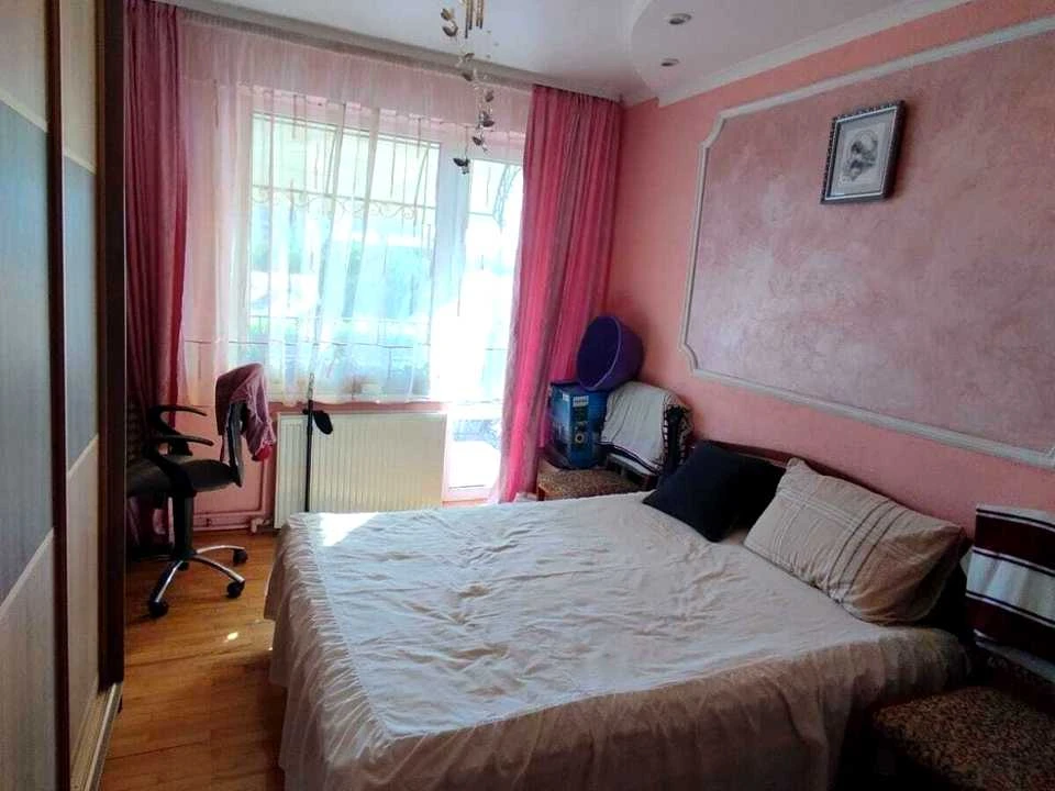 Квартира. Івано-Франківськ, Гриневичів вул.
