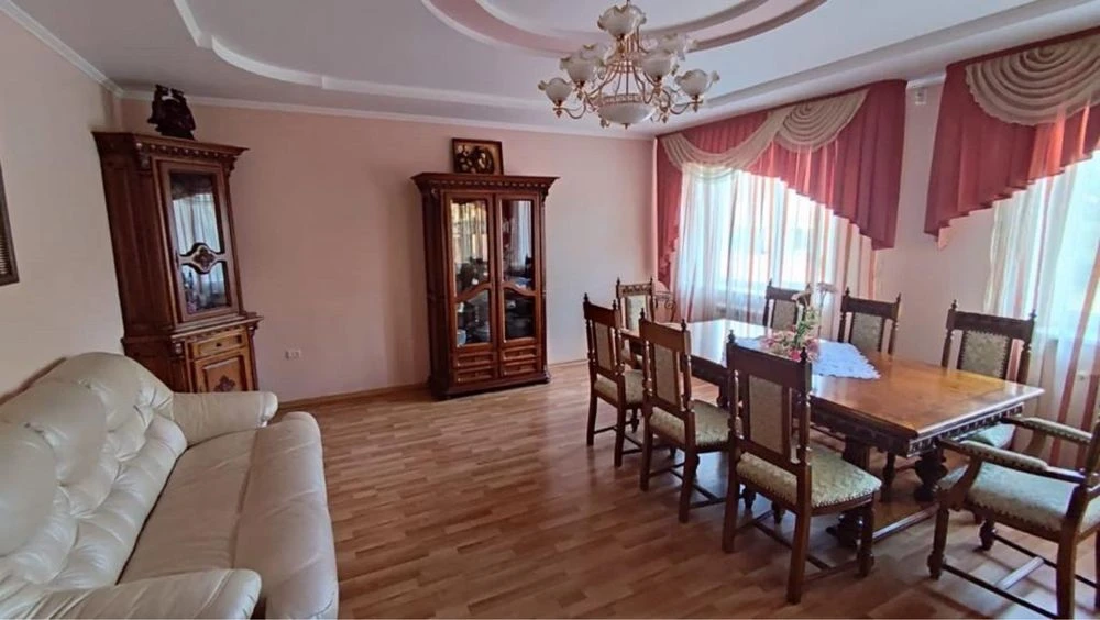 House 10 acres Chervenitsa