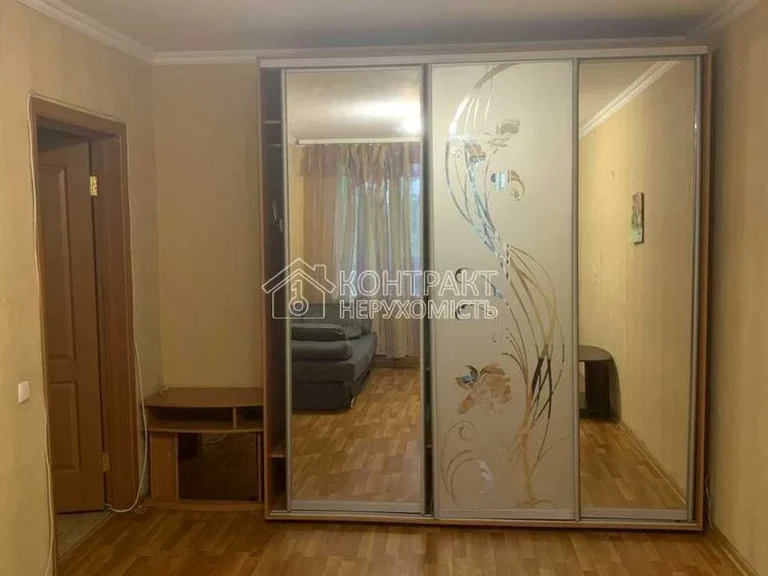 Apartment. Kharkiv, Saltov Avenue