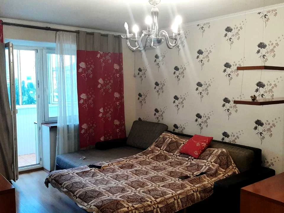 Квартира. Киев, улица Левка Лукьяненко