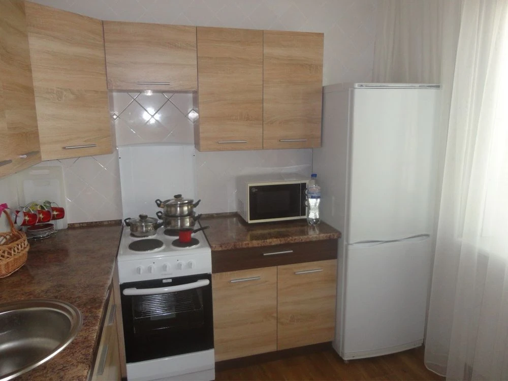 Продаж 2к квартири 56 кв. м на вул. Підгірна 12
