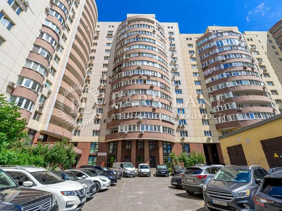 Квартира. Киев, проспект Миколы Руденко.