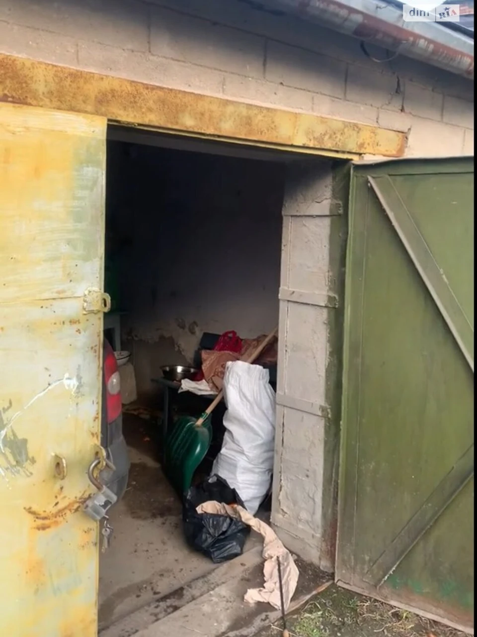 Продаж Окремий гараж Центр