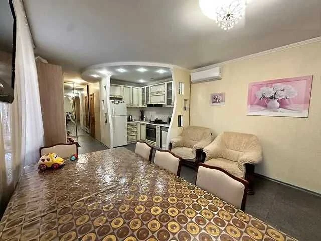 Продам большой дом для семьи в Краснополье — 290 м²