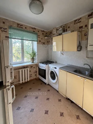 FONTAN For sale, two-room apartment on Шевchenko Street, Middle floor