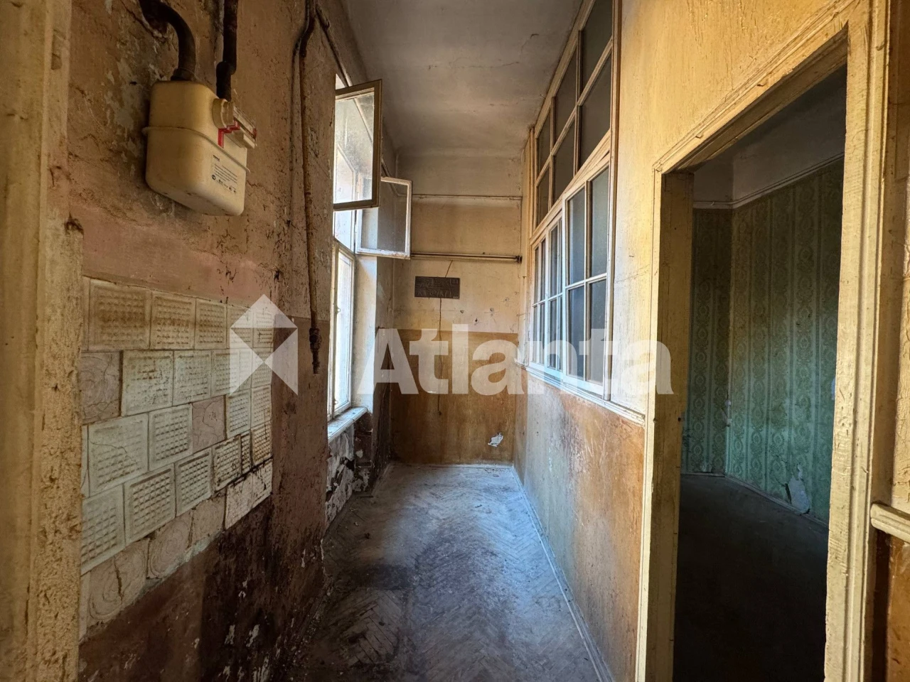 City center! One-room apartment for renovation!