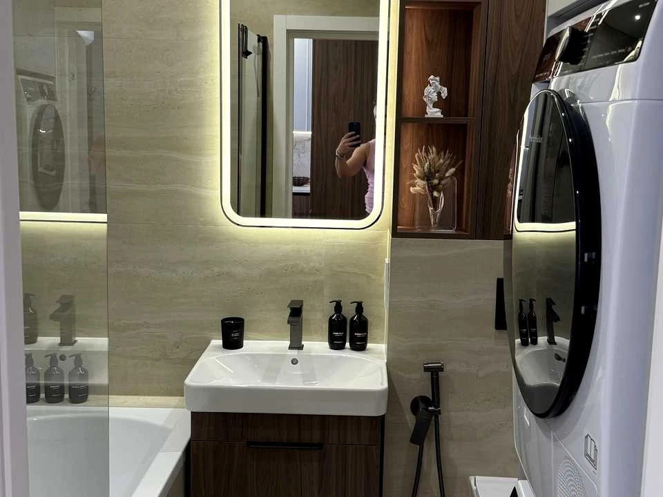Apartment. Львів, Лемківська St.