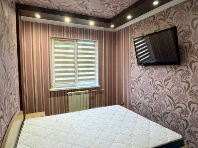 2-room apartment. Kyiv, Vasyl Vasylievych Sukhomlya Street.