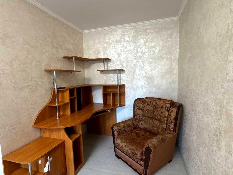 2-room apartment. Kyiv, Vasyl Vasylievych Sukhomlya Street.