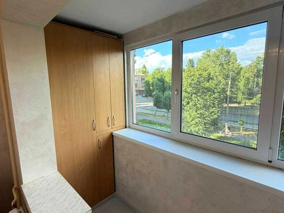 2-room apartment. Kyiv, Vasyl Vasylievych Sukhomlya Street.