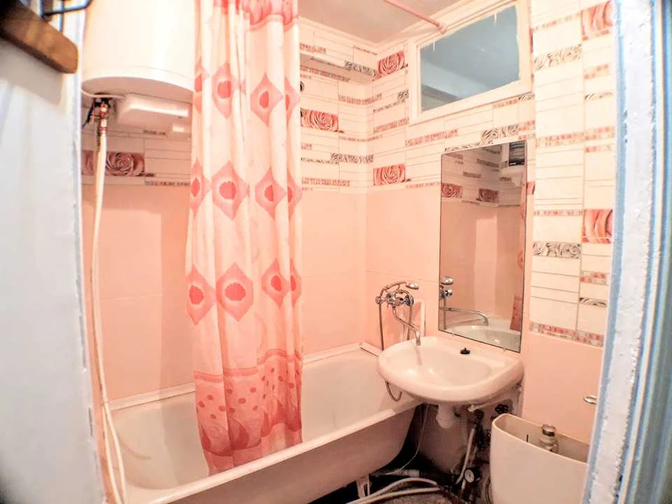 Apartment. Ivan Vykhovs'kyi Street, Kyiv