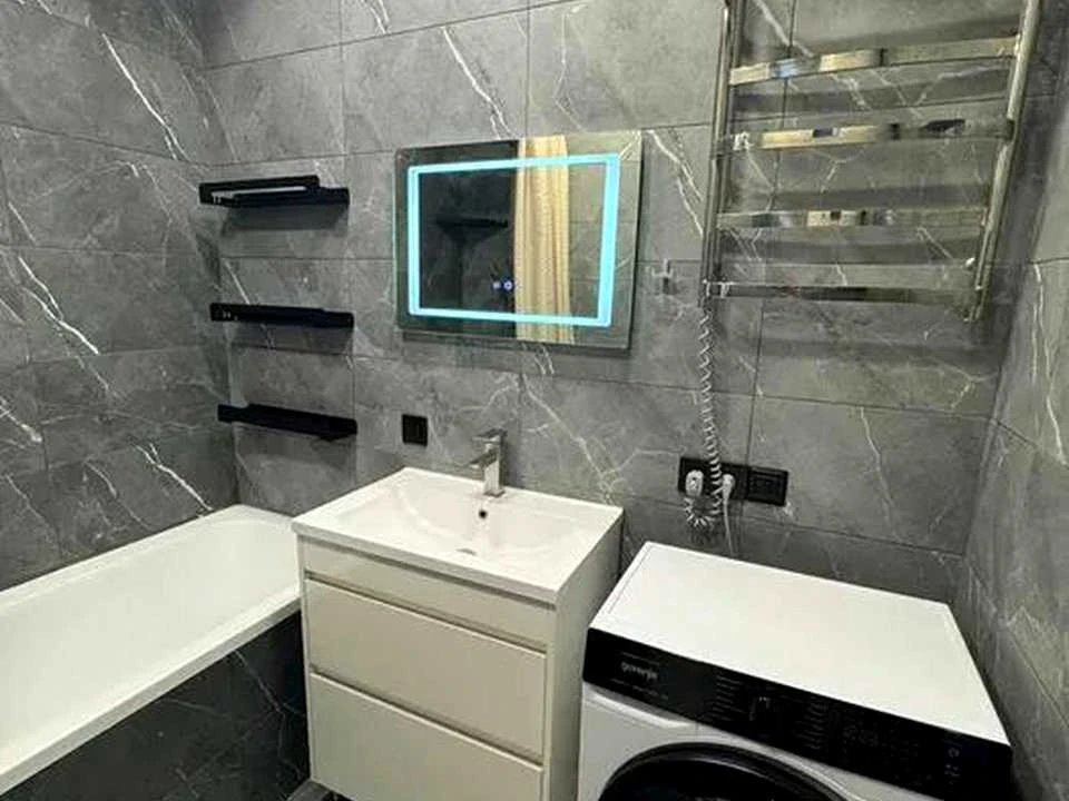Квартира. Київ, вулиця Віктора Некрасова
